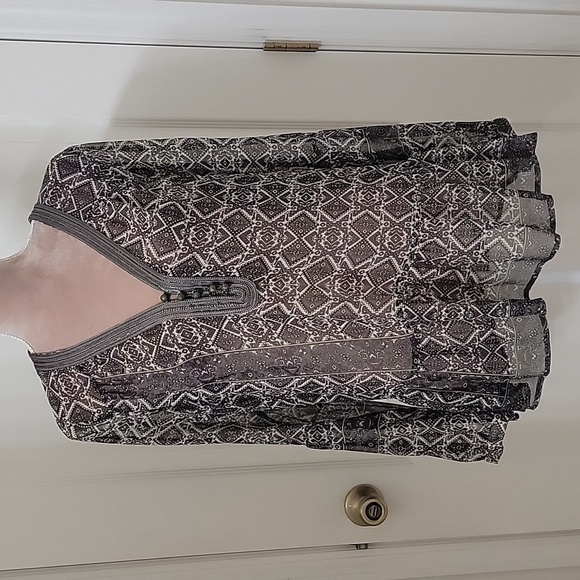 Twelfth Street By Cynthia Vincent Sheer Size Unknown, Sheer Printed Ruffled Top - Picture 1 of 8
